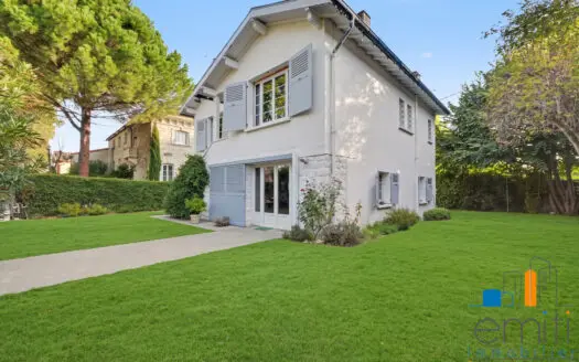 Maison À vendre 5 pièces 164 m²