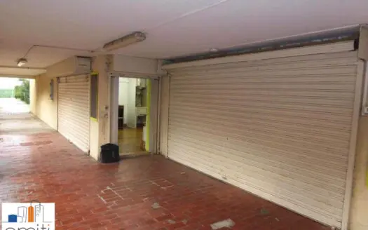 Garage / parking À vendre 24 m²